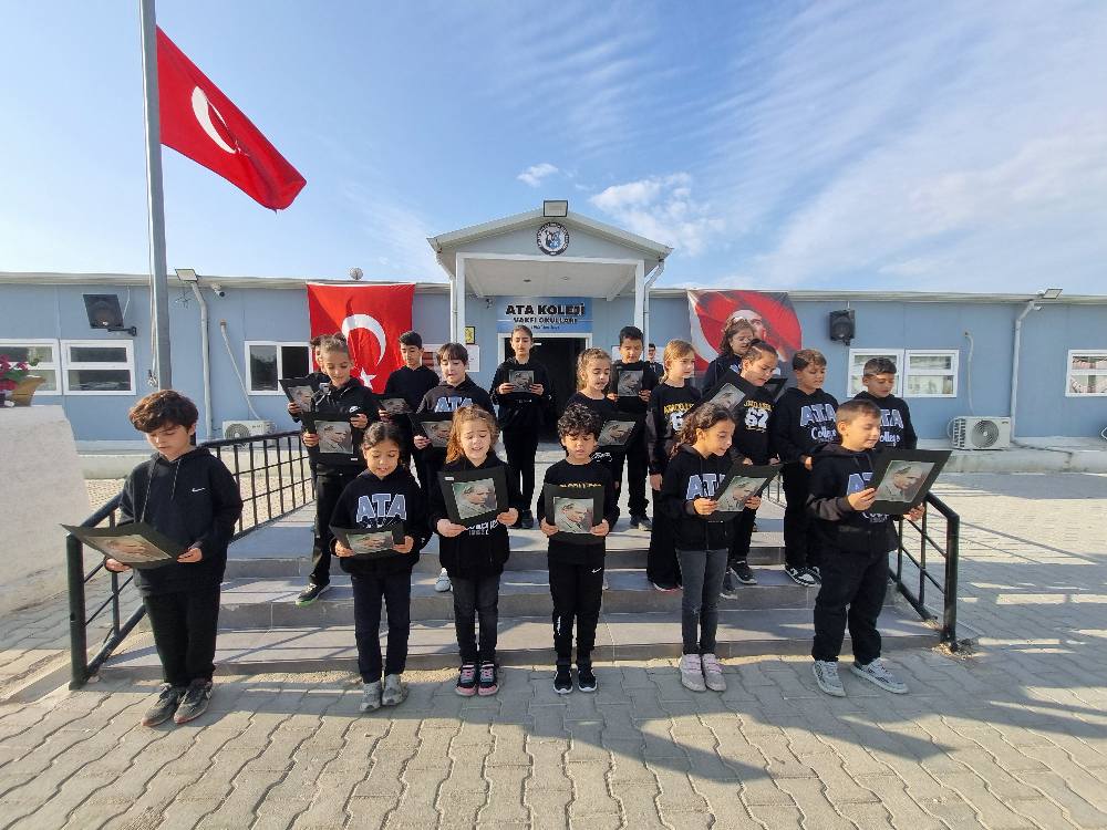Günün Rengi Mavi